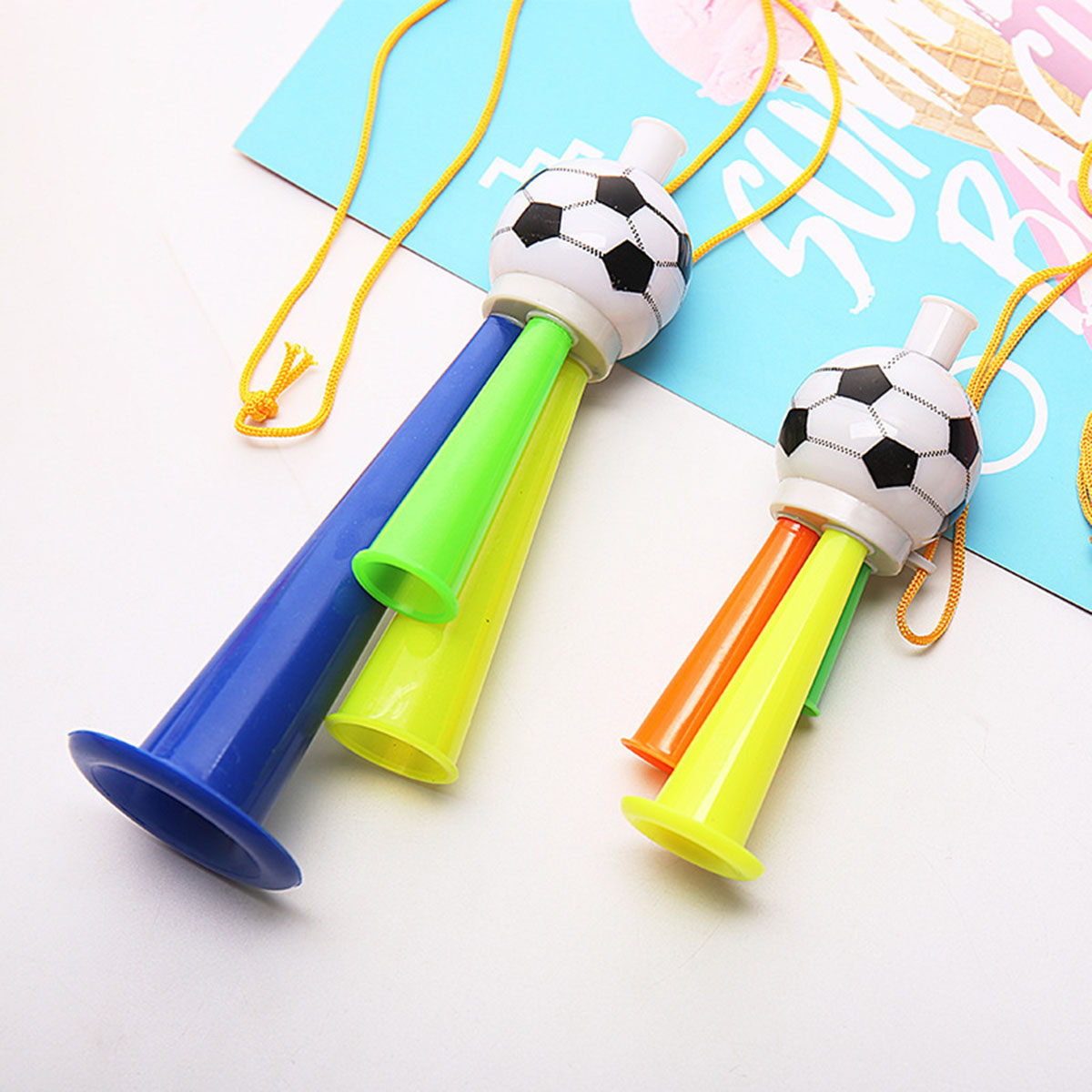 3Pcs 3-Hole Plastic Football S - Party Games No Props 评论和价格